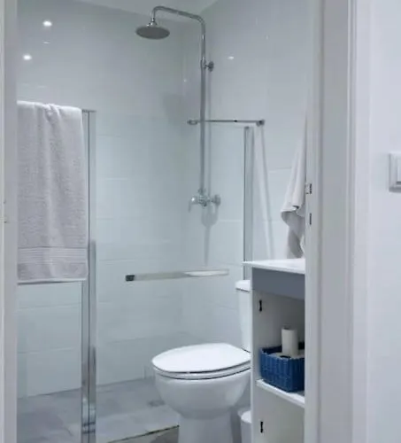 Apartamento Simples E Simpático Horta (Azores)